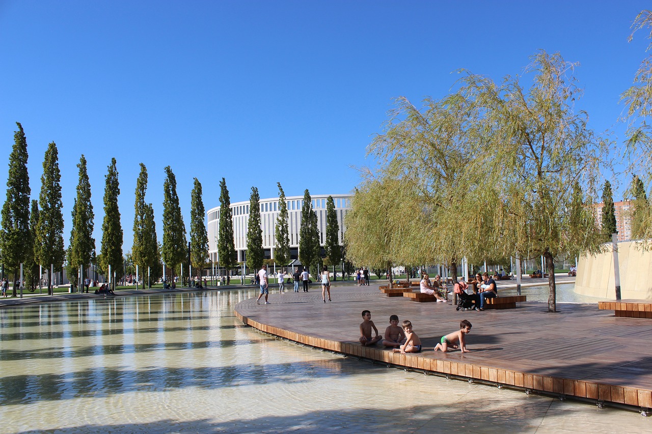 文化设施投 文化设施投